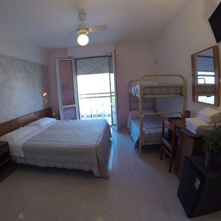 Hotel Samoa ريميني المظهر الخارجي الصورة