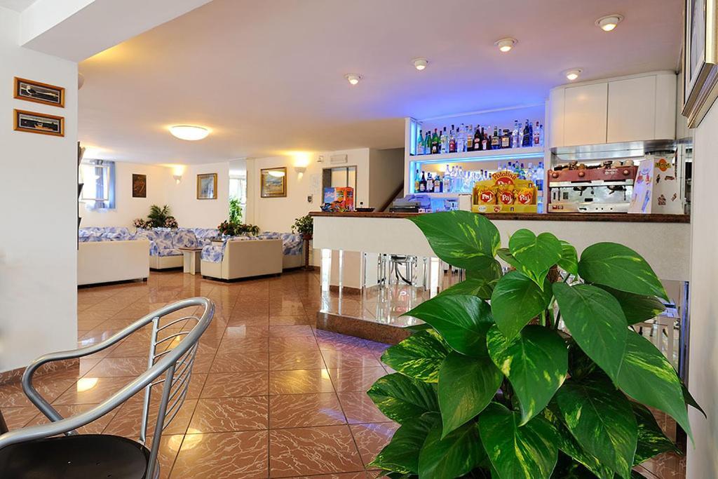 Hotel Samoa ريميني المظهر الخارجي الصورة