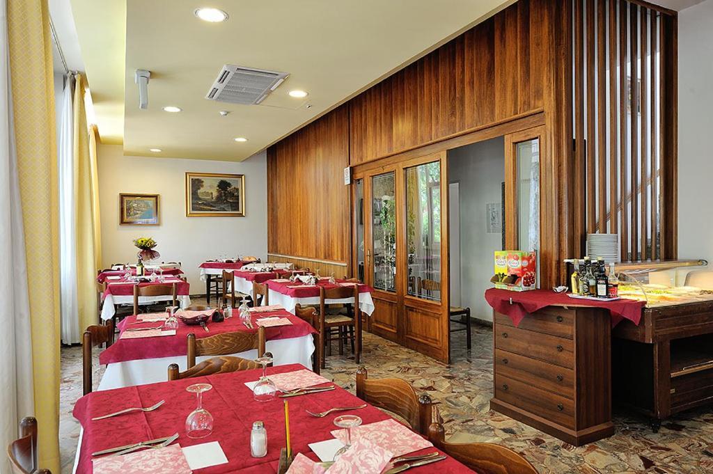 Hotel Samoa ريميني المظهر الخارجي الصورة